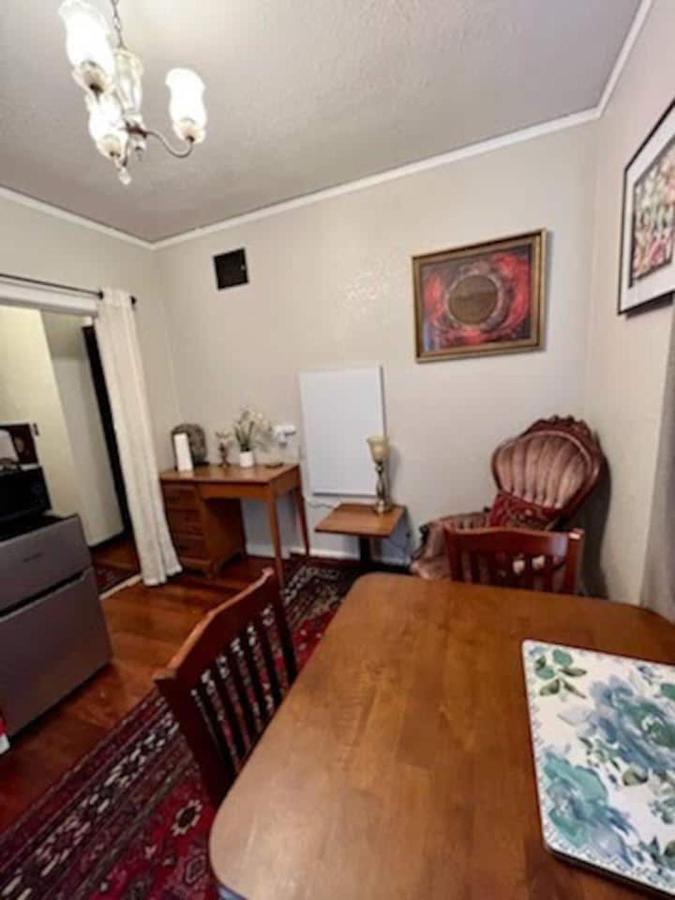 Serene Charming Private Suite Patio, Upscale Berkeley Exterior photo